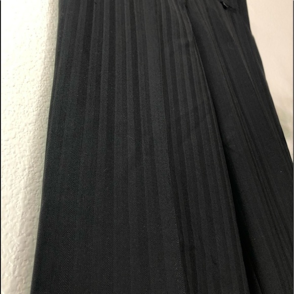 BCBGMaxazria Black Striped Slack Work Pants - Picture 4 of 7